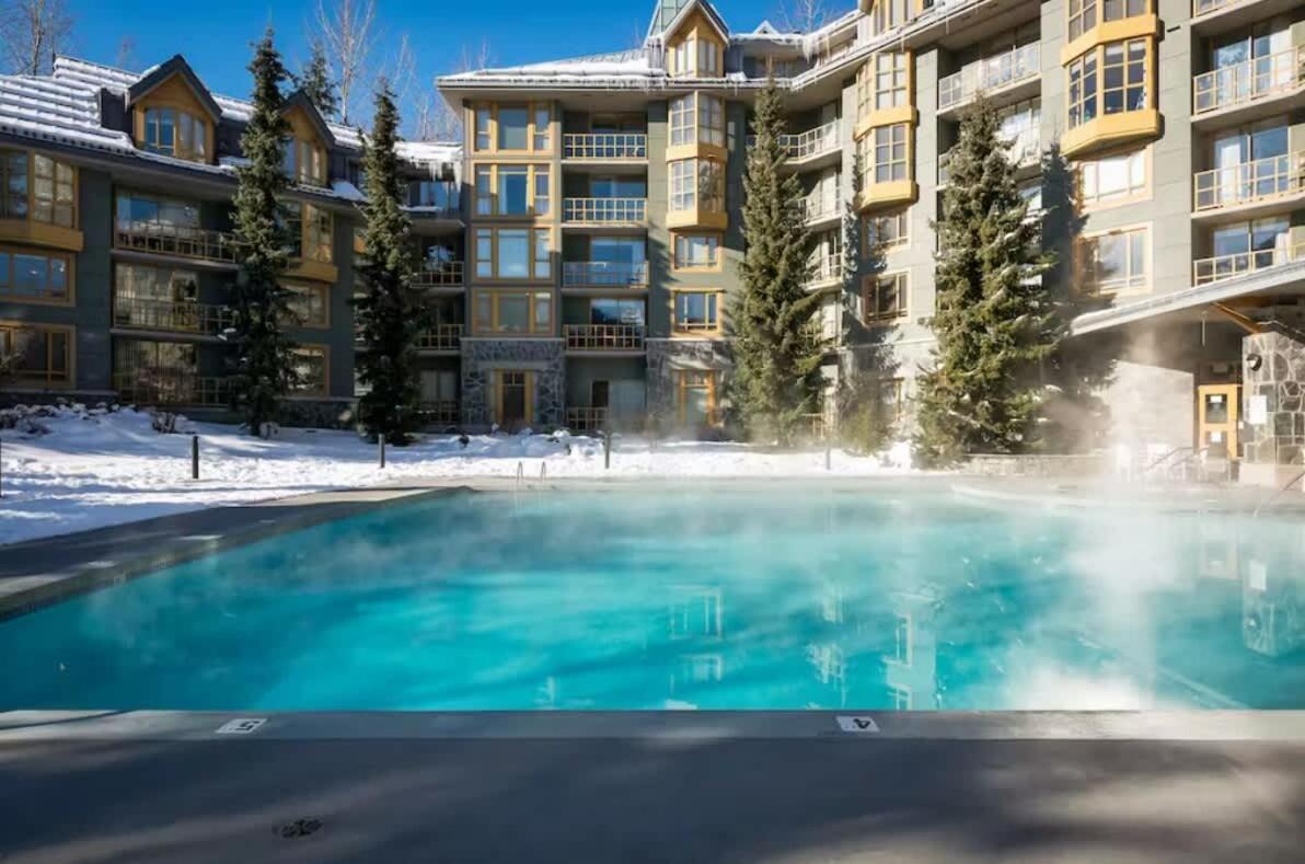 Renovated 1Bed-1Bath In Village With Pool, Hot Tub, And Sauna Уистлер Экстерьер фото