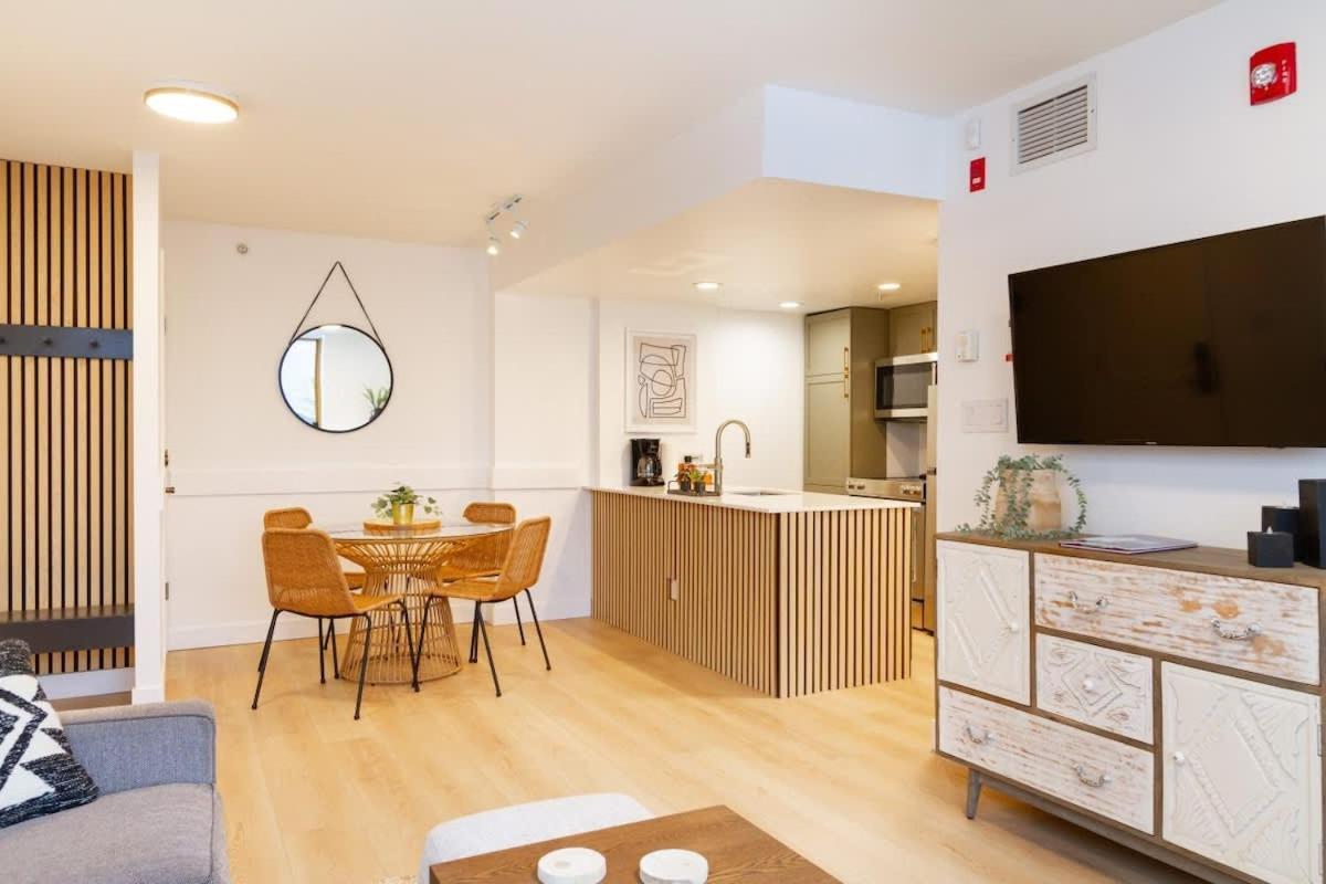 Renovated 1Bed-1Bath In Village With Pool, Hot Tub, And Sauna Уистлер Экстерьер фото