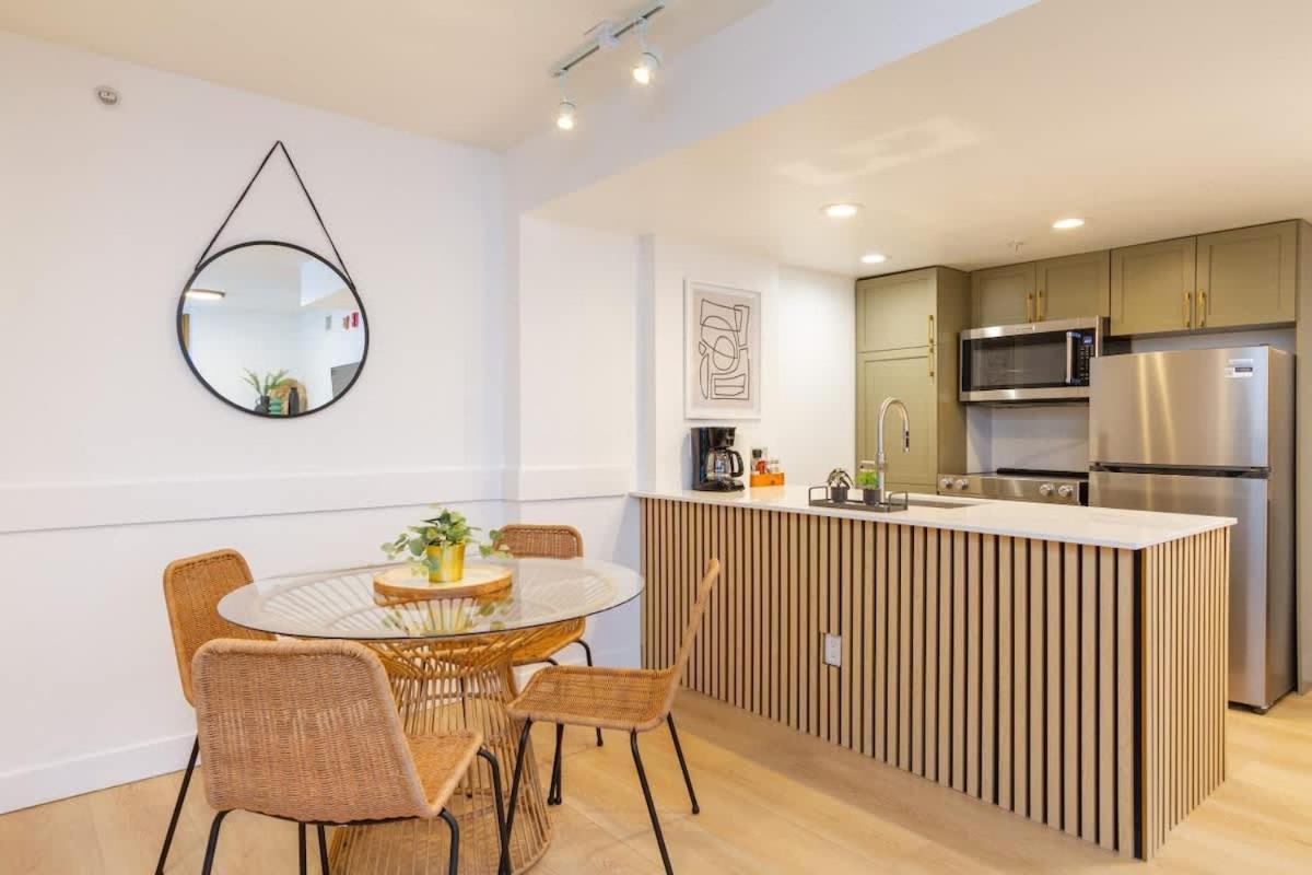 Renovated 1Bed-1Bath In Village With Pool, Hot Tub, And Sauna Уистлер Экстерьер фото